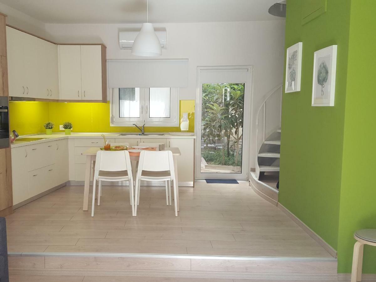 Erato Apartment Heraklion Exteriör bild