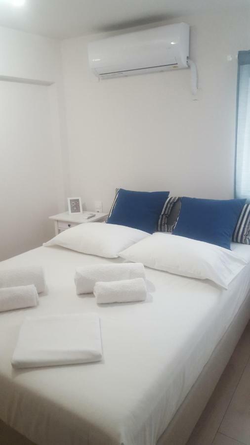 Erato Apartment Heraklion Exteriör bild